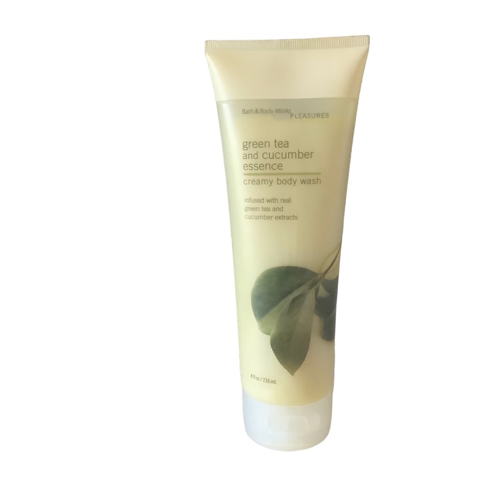 Bath & body works PLEASURES green tea and cucumber essence body wash 8 oz RARE